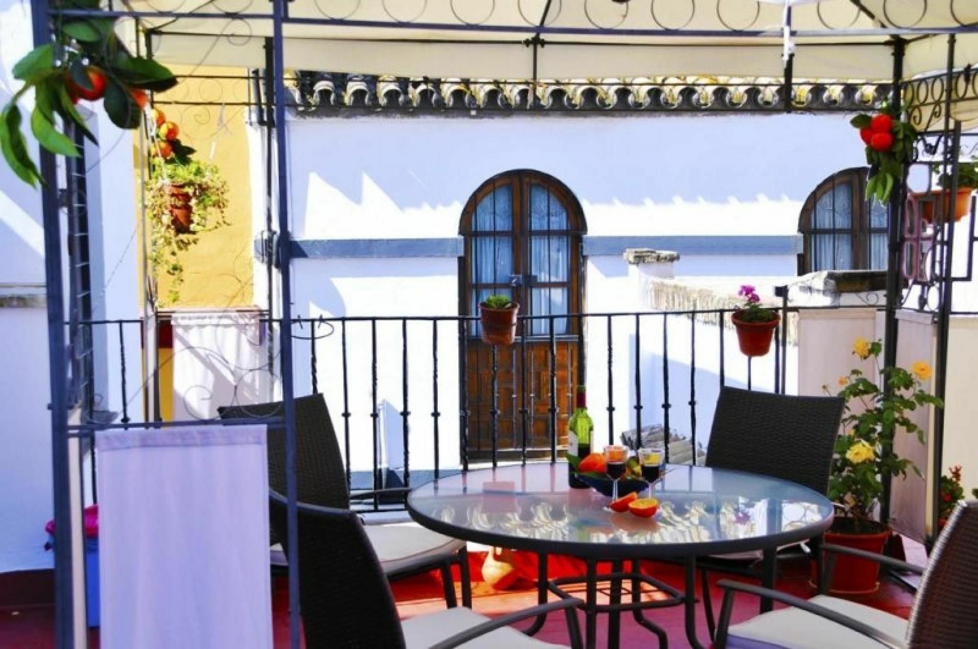 Pension La Montorena Sevilla Kültér fotó